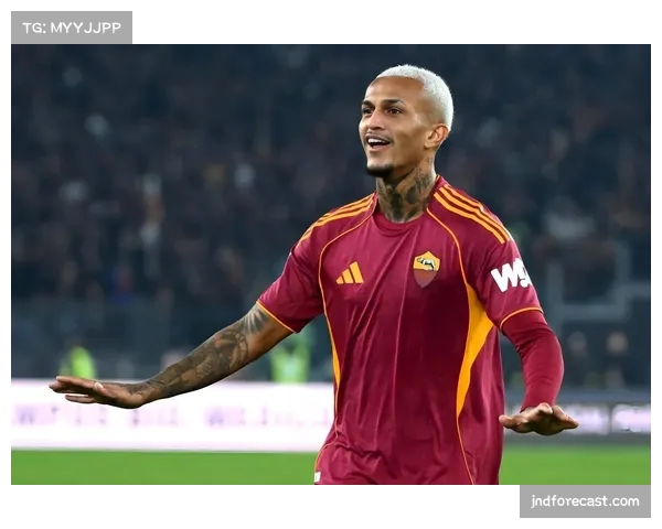 巴黎续约若昂·内维斯至2030年，21岁中场身价达1.1亿欧